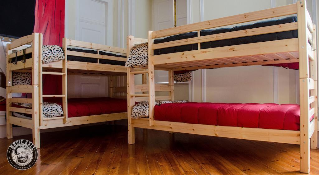 Music Hall Lisbon Hostel Room photo